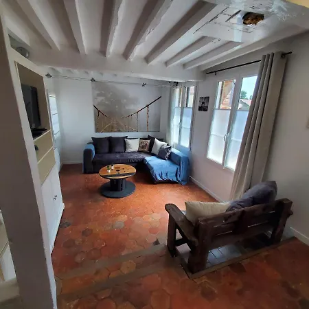 Chez Le Petit Peintre Laboissiere-en-Thelle